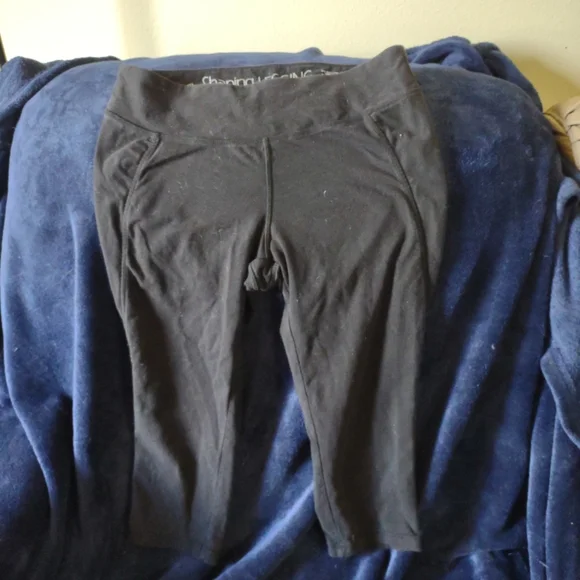 Spalding Pants Jumpsuits Spalding Shaping Capri Legging Size